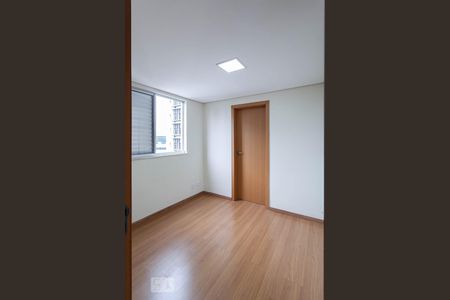 Suíte  de apartamento para alugar com 1 quarto, 32m² em Savassi, Belo Horizonte