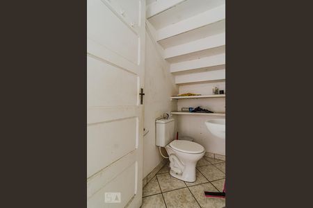 Lavabo de casa para alugar com 3 quartos, 150m² em Sumaré, São Paulo