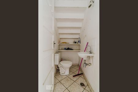 Lavabo de casa para alugar com 3 quartos, 150m² em Sumaré, São Paulo