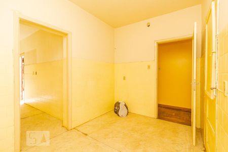 Sala de apartamento à venda com 3 quartos, 150m² em Partenon, Porto Alegre