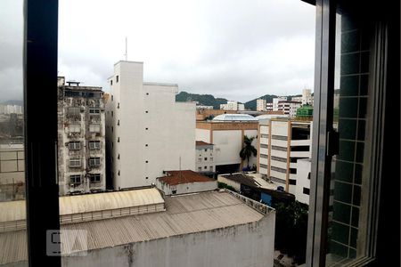 Vista da sala de apartamento para alugar com 1 quarto, 66m² em Centro, São Vicente