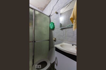 Casa à venda com 125m², 4 quartos e 1 vaga Casa à venda com 125m², 4 quartos e 1 vagaBanheiro 2