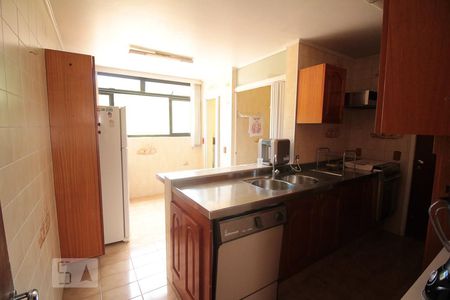 Cozinha  de apartamento à venda com 3 quartos, 96m² em Bela Vista, Jundiaí