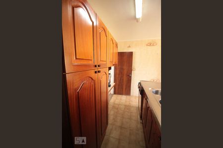 Cozinha  de apartamento à venda com 3 quartos, 96m² em Bela Vista, Jundiaí