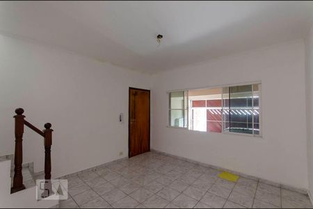 Sala de casa para alugar com 3 quartos, 100m² em Chácara Cruzeiro do Sul, São Paulo