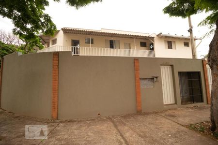 Apartamento para alugar com 30m², 1 quarto e sem vaga Apartamento para alugar com 30m², 1 quarto e sem vagaFachada