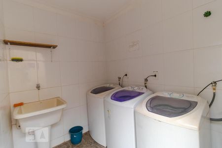 Apartamento para alugar com 30m², 1 quarto e sem vaga Apartamento para alugar com 30m², 1 quarto e sem vagaÁrea comum - Lavanderia