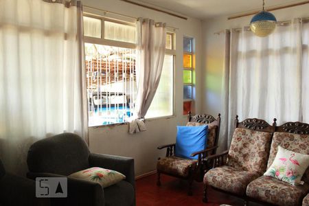 Sala de casa à venda com 2 quartos, 175m² em Nossa Senhora das Graças, Canoas