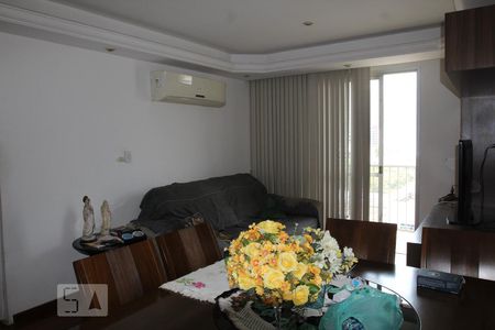 Apartamento à venda com 80m², 2 quartos e 1 vagaSala