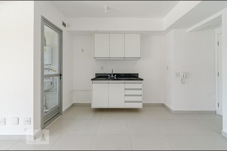 Cozinha de apartamento à venda com 1 quarto, 58m² em Sumaré, São Paulo