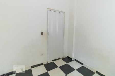 Quarto 1 de casa à venda com 5 quartos, 200m² em Vila Nhocune, São Paulo