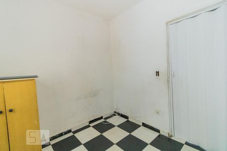 Quarto 1 de casa à venda com 5 quartos, 200m² em Vila Nhocune, São Paulo