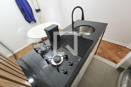 Cozinha de apartamento à venda com 1 quarto, 32m² em Catete, Rio de Janeiro