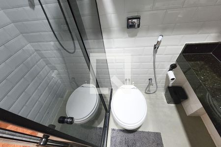 Banheiro de apartamento à venda com 1 quarto, 32m² em Catete, Rio de Janeiro