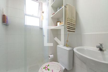 Banheiro de apartamento à venda com 2 quartos, 43m² em Jardim Bom Sucesso, Campinas