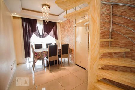 Sala de apartamento para alugar com 2 quartos, 112m² em Vila Amália (zona Norte), São Paulo