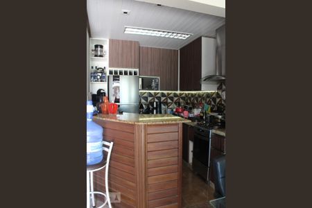 Cozinha de casa à venda com 3 quartos, 350m² em Rio Branco, Canoas