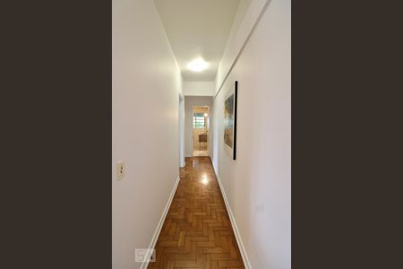Corredor de apartamento à venda com 2 quartos, 70m² em Bela Vista, São Paulo