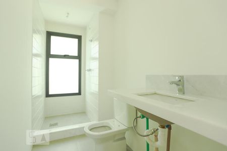 Studio à venda com 79m², 1 quarto e 1 vaga Studio à venda com 79m², 1 quarto e 1 vagaBanheiro da Suíte