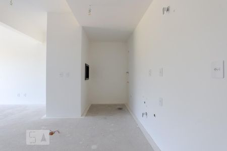 Studio à venda com 79m², 1 quarto e 1 vaga Studio à venda com 79m², 1 quarto e 1 vagaCozinha e Área de Serviço