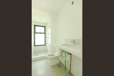 Studio à venda com 79m², 1 quarto e 1 vaga Studio à venda com 79m², 1 quarto e 1 vagaBanheiro da Suíte