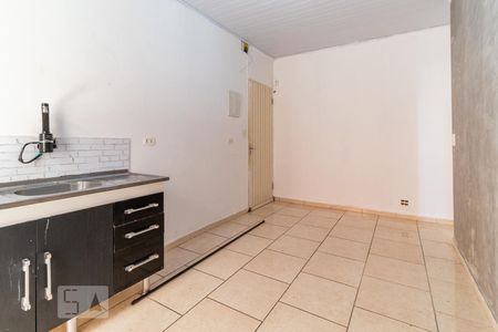 Sala/Cozinha de casa para alugar com 1 quarto, 30m² em Vila Erna, São Paulo