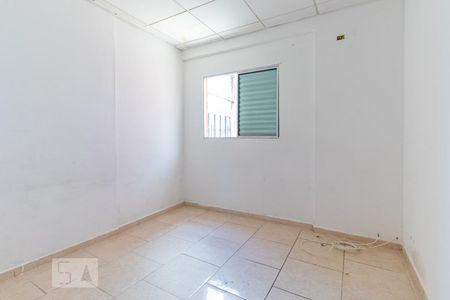 Quarto  de casa para alugar com 1 quarto, 30m² em Vila Erna, São Paulo