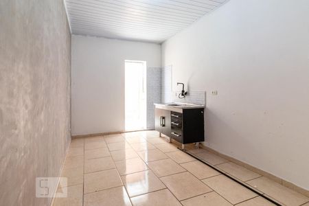 Sala/Cozinha de casa para alugar com 1 quarto, 30m² em Vila Erna, São Paulo