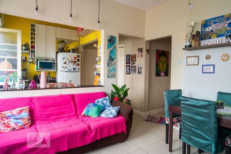 Apartamento à venda com 55m², 2 quartos e sem vagaSala