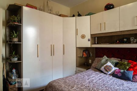 Suíte de apartamento à venda com 2 quartos, 55m² em Santana, Porto Alegre