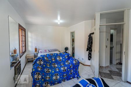 Quarto 1 e 2 de casa de condomínio à venda com 3 quartos, 117m² em Medianeira, Porto Alegre