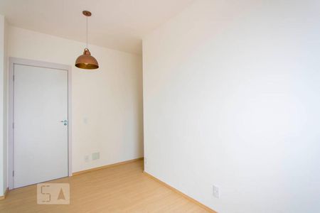 Sala de apartamento para alugar com 2 quartos, 42m² em Vila Valparaiso, Santo André