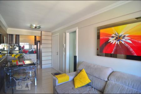 Sala de apartamento à venda com 3 quartos, 63m² em Igara, Canoas