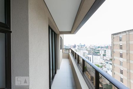 Varanda de apartamento para alugar com 2 quartos, 68m² em Santa Efigênia, Belo Horizonte