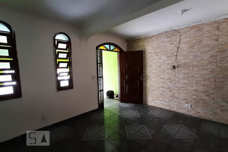 Sala de casa à venda com 4 quartos, 210m² em Jardim Iva, São Paulo