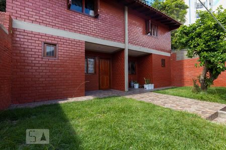 Fachada de casa à venda com 2 quartos, 100m² em Centro, Canoas