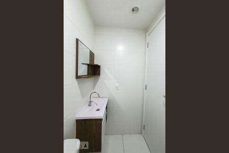 Apartamento para alugar com 34m², 2 quartos e sem vaga Apartamento para alugar com 34m², 2 quartos e sem vagaBanheiro