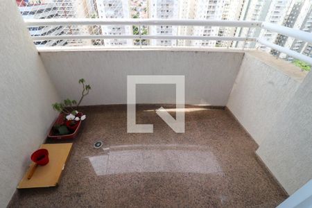 Sacada de apartamento à venda com 3 quartos, 96m² em Tatuapé, São Paulo