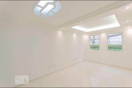 Sala de apartamento à venda com 3 quartos, 61m² em Vila Pierina, São Paulo