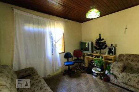 Sala de casa à venda com 3 quartos, 2270m² em Vila Nova, Porto Alegre