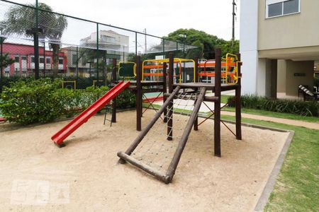 Studio à venda com 65m², 1 quarto e 1 vaga Studio à venda com 65m², 1 quarto e 1 vagaÁrea Comum - Playground