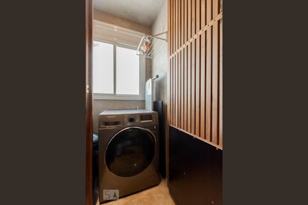 Studio à venda com 65m², 1 quarto e 1 vaga Studio à venda com 65m², 1 quarto e 1 vagaÁrea de Serviço