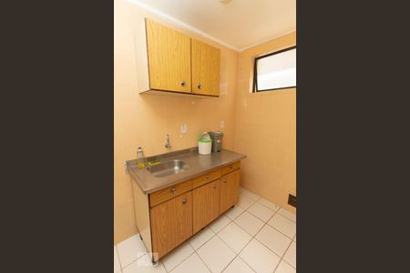 Cozinha de kitnet/studio para alugar com 1 quarto, 40m² em Independência, Porto Alegre