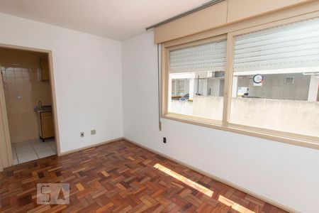 Sala/Quarto de kitnet/studio para alugar com 1 quarto, 40m² em Independência, Porto Alegre