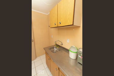 Cozinha de kitnet/studio para alugar com 1 quarto, 40m² em Independência, Porto Alegre