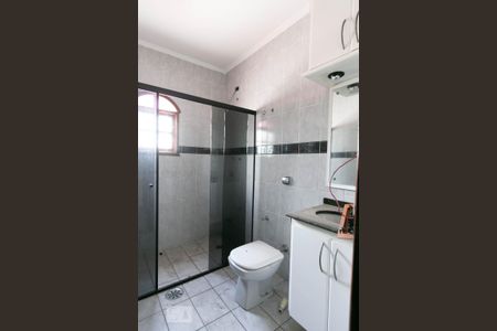 Casa para alugar com 500m², 2 quartos e 6 vagas Casa para alugar com 500m², 2 quartos e 6 vagasBanheiro