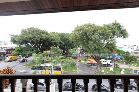 Casa para alugar com 500m², 2 quartos e 6 vagas Casa para alugar com 500m², 2 quartos e 6 vagasVaranda