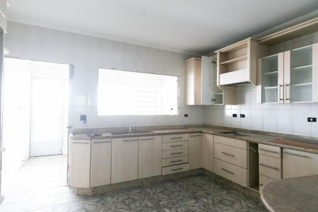 Casa para alugar com 500m², 2 quartos e 6 vagas Casa para alugar com 500m², 2 quartos e 6 vagasCozinha