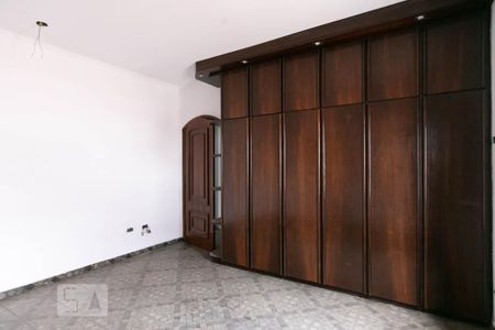Casa para alugar com 500m², 2 quartos e 6 vagas Casa para alugar com 500m², 2 quartos e 6 vagasSuíte