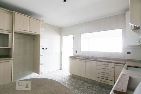Casa para alugar com 500m², 2 quartos e 6 vagas Casa para alugar com 500m², 2 quartos e 6 vagasCozinha